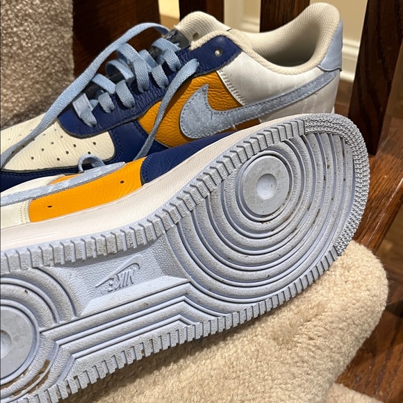 Men’s Custom Air Force 1 Sneakers in Blue, Orange and White Size 8.5 - Picture 6 of 8